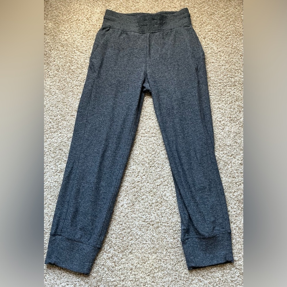 lululemon athletica Ready to Rulu Cropped Joggers, Size 4, Grey
